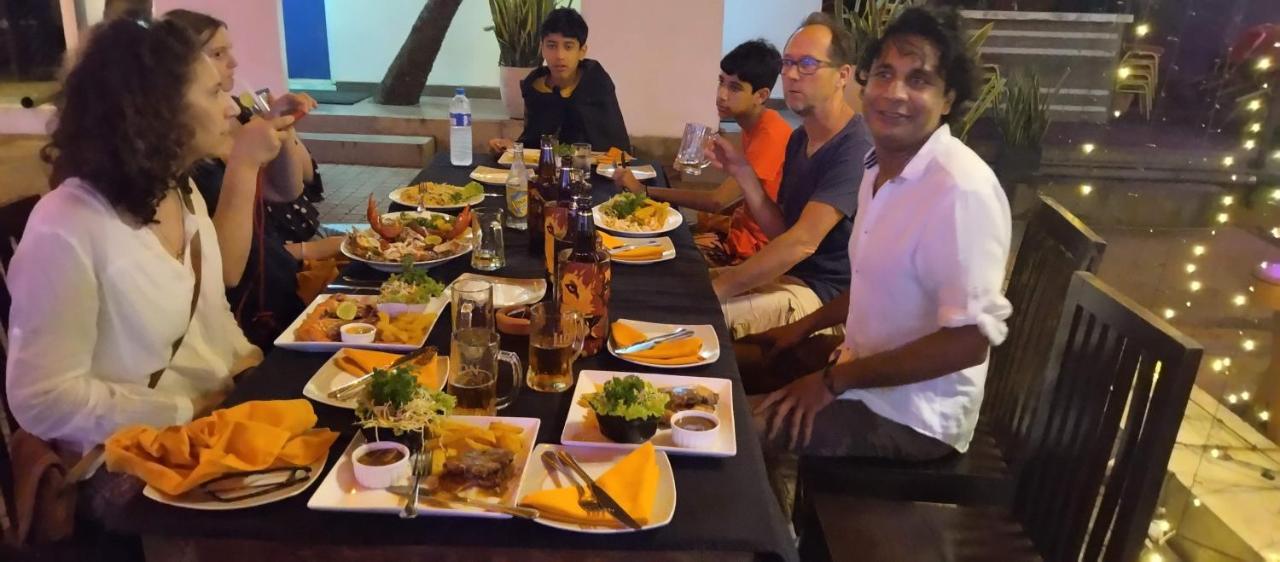 Lioni Holidays Villa เนกอมโบ ภายนอก รูปภาพ