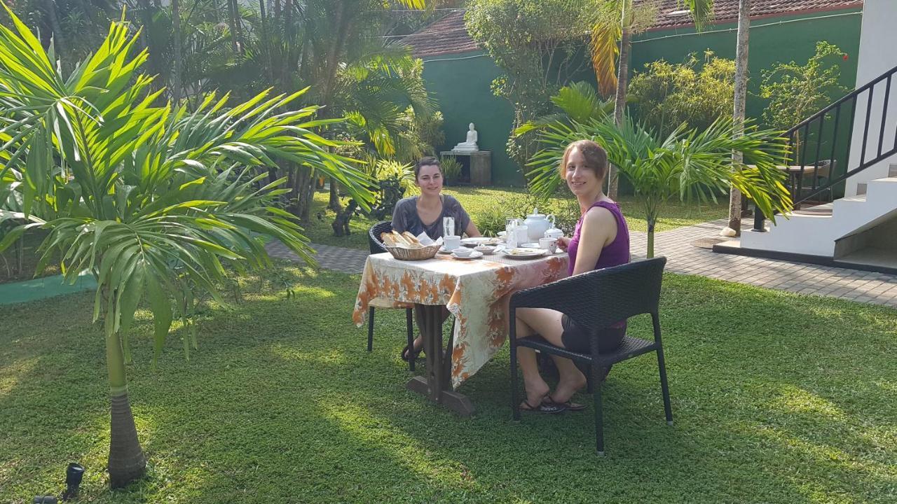 Lioni Holidays Villa เนกอมโบ ภายนอก รูปภาพ