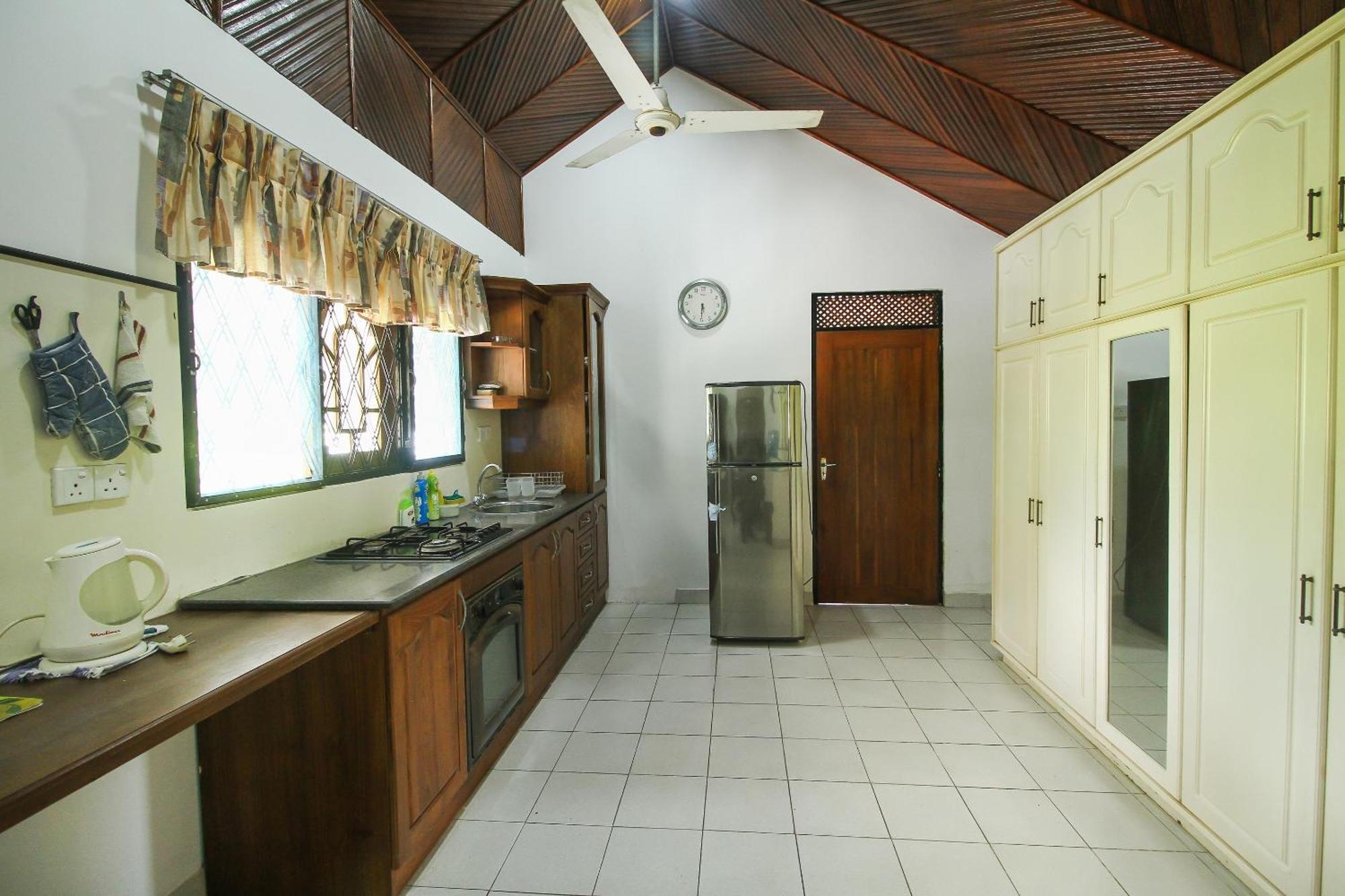 Lioni Holidays Villa เนกอมโบ ห้อง รูปภาพ