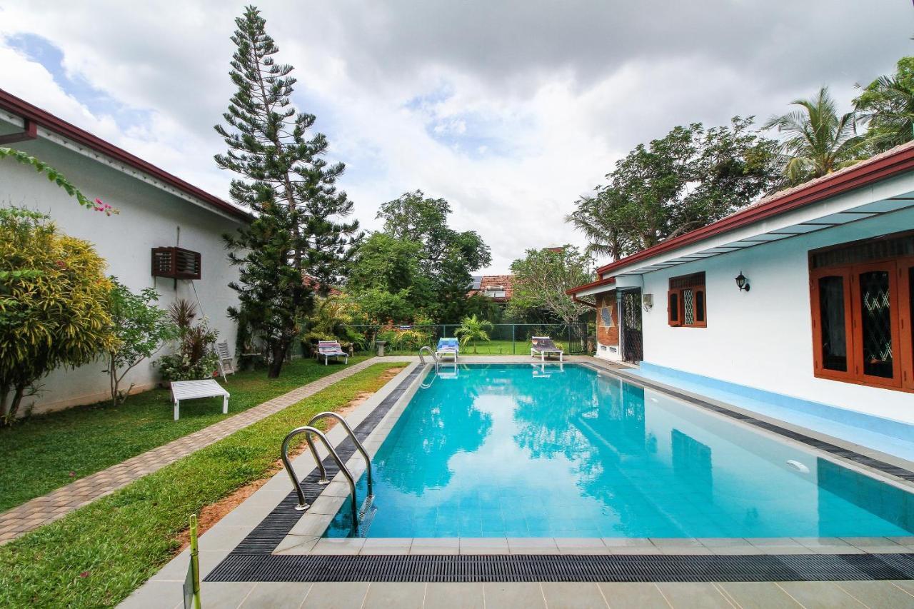 Lioni Holidays Villa เนกอมโบ ภายนอก รูปภาพ